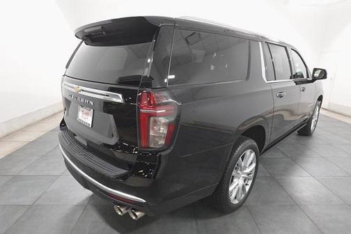 2024 Chevrolet Suburban 4WD High Country