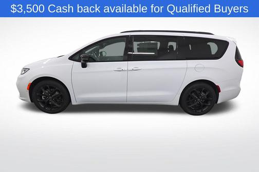 2026 Chrysler Pacifica L