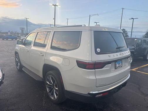 2022 Jeep Wagoneer Series II 4x4