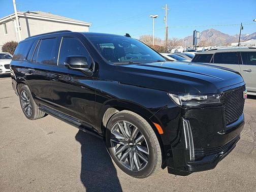 2022 Cadillac Escalade Sport