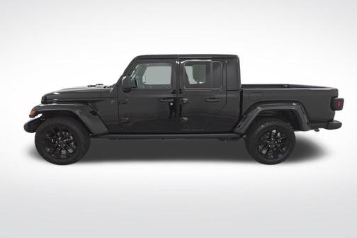 2024 Jeep Gladiator Nighthawk