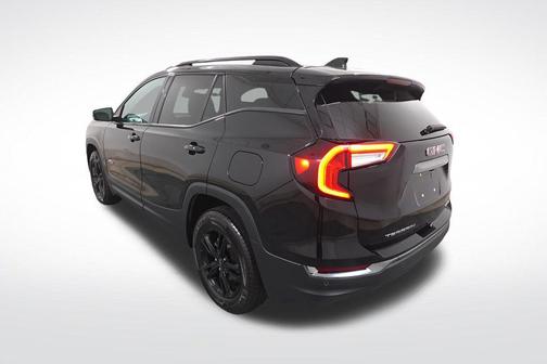 2024 GMC Terrain AWD AT4
