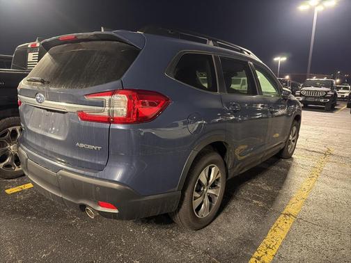 2024 Subaru Ascent Premium 7-Passenger
