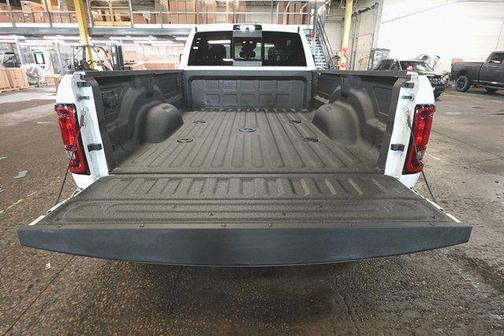 2026 RAM 3500 Tradesman Crew Cab 4x4 8' Box