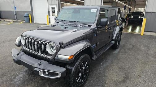 Granite Crystal Metallic Clearcoat 2025 Jeep Wrangler 4xe Sahara