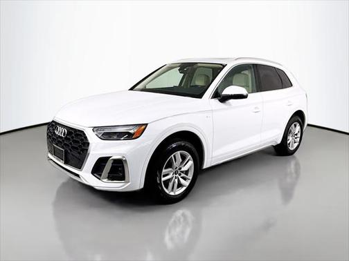 2022 Audi Q5 Premium 45 TFSI S line quattro S tronic
