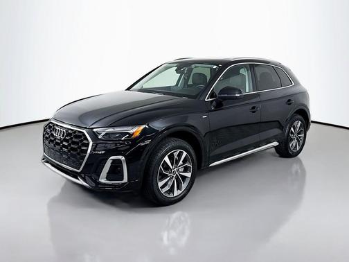 2023 Audi Q5 45 S line Premium Plus