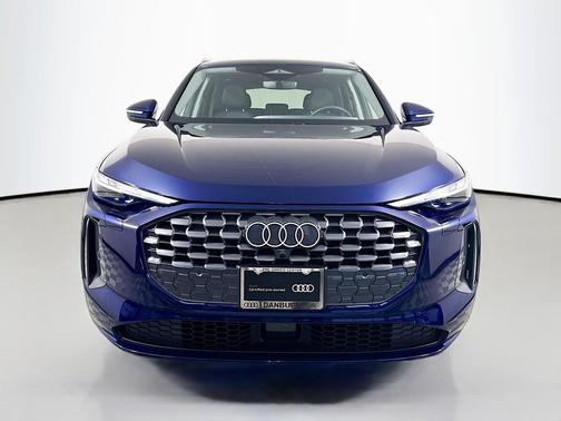 2025 Audi Q5 Premium TFSI quattro S tronic