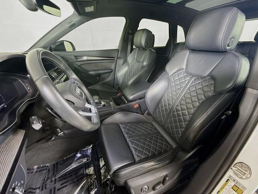 Glacier White Metallic 2020 Audi SQ5 3.0T Premium Plus