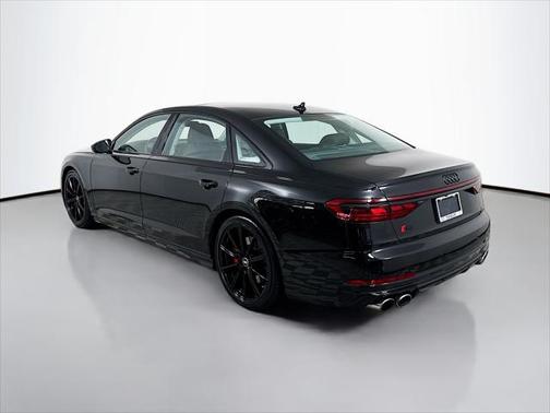 2023 Audi S8 TFSI quattro Tiptronic