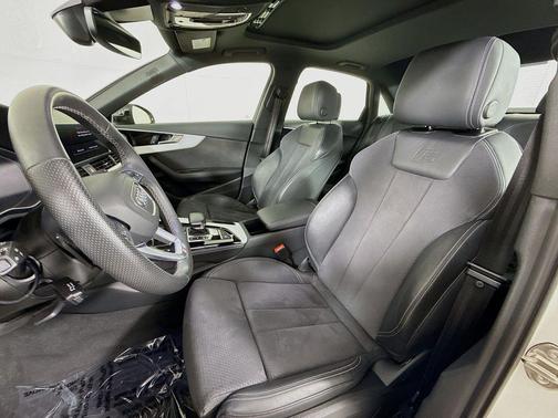 Ibis White 2023 Audi A4 45 S line Premium Plus