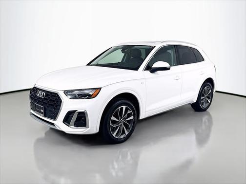 2022 Audi Q5 Premium 45 TFSI S line quattro S tronic