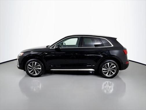 2025 Audi Q5 Premium Plus 45 TFSI S line quattro S tronic