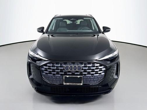 2025 Audi Q5 Premium TFSI quattro S tronic