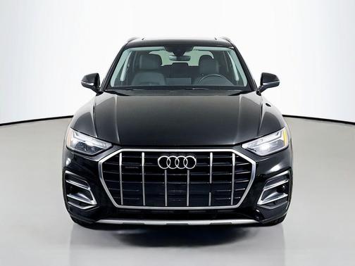 2023 Audi Q5 40 Premium