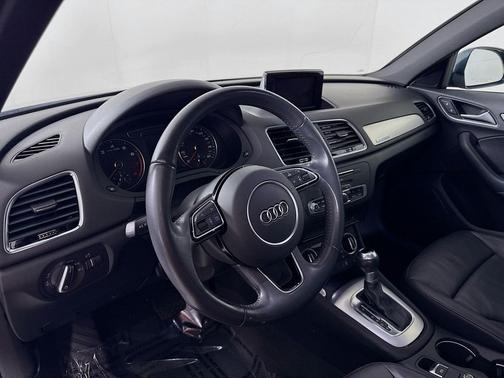 2018 Audi Q3 2.0T Premium