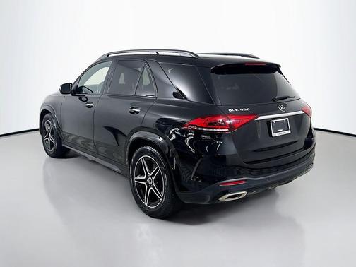 Obsidian Black Metallic 2021 Mercedes-Benz GLE 450 4MATIC