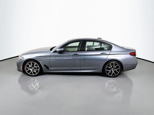 Bluestone Metallic 2021 BMW 540 xDrive