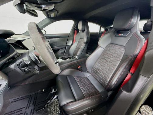 Mythos Black Metallic 2022 Audi RS e-tron GT quattro