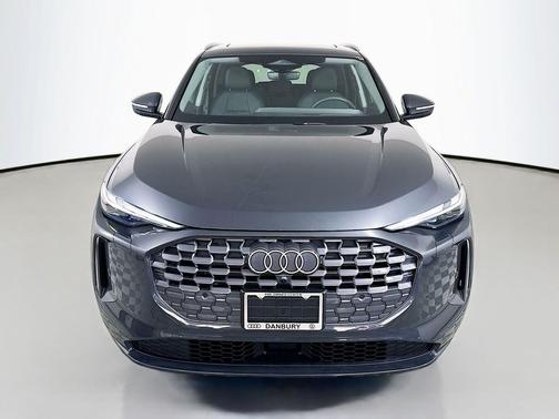 2025 Audi Q5 Premium TFSI quattro S tronic