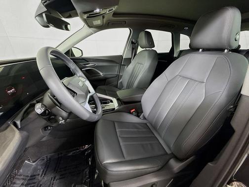 2025 Audi Q5 Premium TFSI quattro S tronic