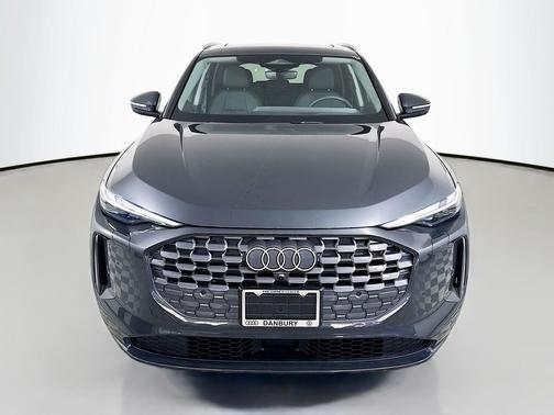 2025 Audi Q5 Premium TFSI quattro S tronic