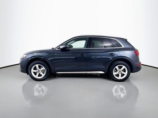 2023 Audi Q5 40 Premium