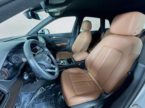 2022 Audi Q5 45 S line Premium