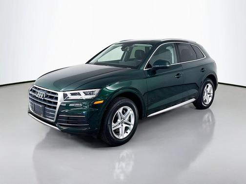 Green Metallic/SDS 2018 Audi Q5 2.0T Tech Premium