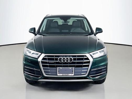 Green Metallic/SDS 2018 Audi Q5 2.0T Tech Premium