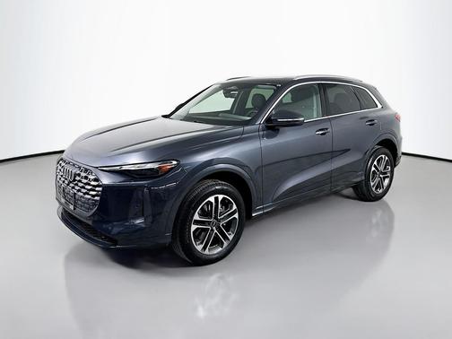 2025 Audi Q5 Premium TFSI quattro S tronic