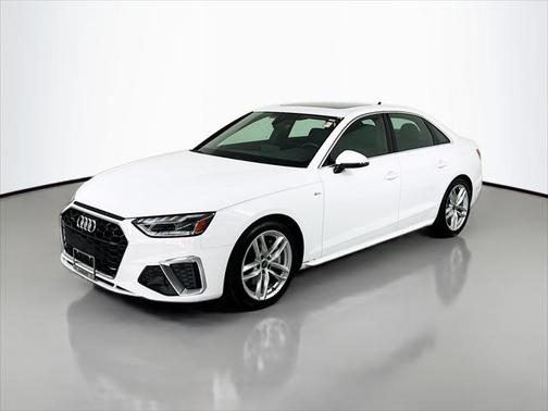 2024 Audi A4 Premium Plus 45 TFSI S line quattro S tronic
