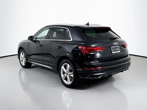 2022 Audi Q3 45 S line Premium Plus