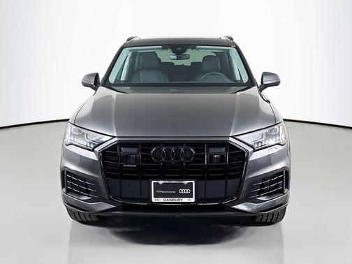 2023 Audi Q7 55 Premium Plus