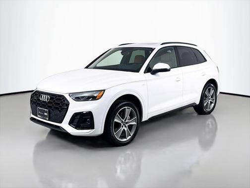2025 Audi Q5 Premium 45 TFSI S line quattro