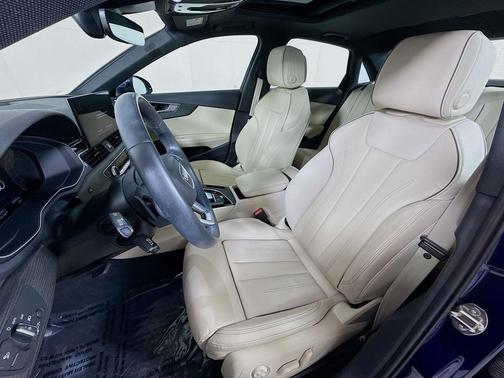 2023 Audi A4 45 S line Premium Plus