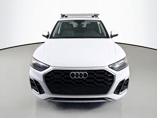 2023 Audi Q5 45 S line Premium