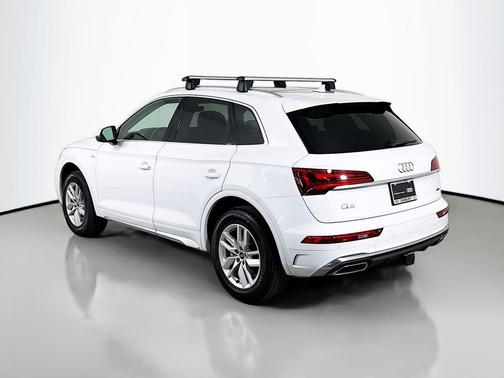 2023 Audi Q5 45 S line Premium
