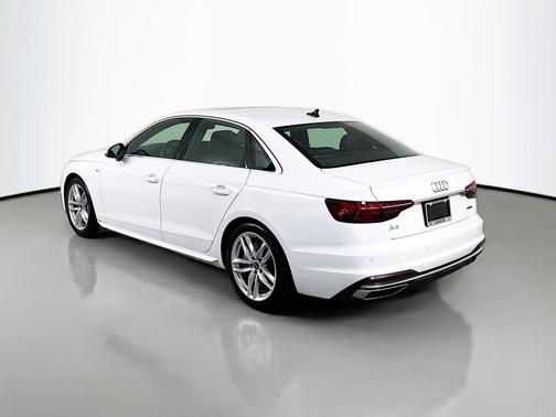 2024 Audi A4 45 S line Premium Plus