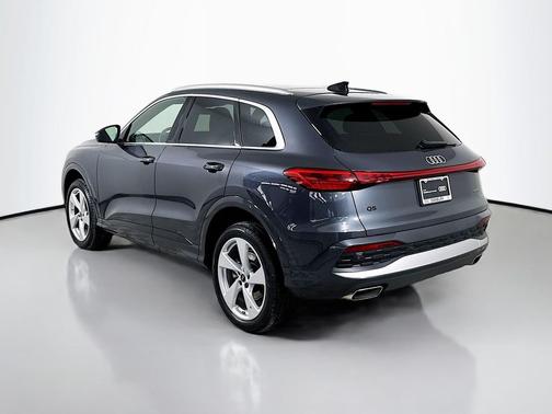 2025 Audi Q5 Premium Plus TFSI quattro S tronic