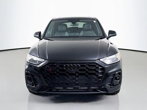Mythos Black Metallic 2023 Audi SQ5 3.0T Premium Plus