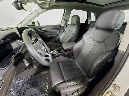 2024 Audi Q5 45 S line Premium Plus