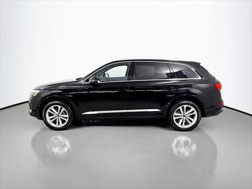 2025 Audi Q7 Premium Plus 55 TFSI quattro Tiptronic