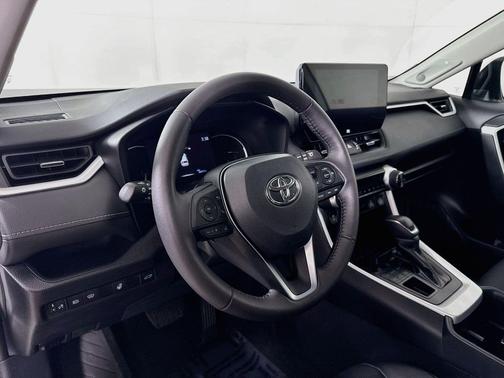 Pearl 2023 Toyota RAV4 XLE Premium