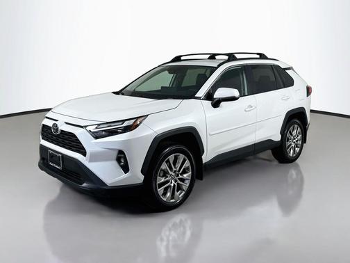 Pearl 2023 Toyota RAV4 XLE Premium