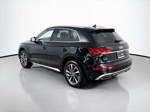 2024 Audi Q5 Premium 45 TFSI S line quattro