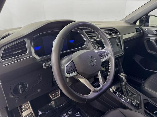 2023 Volkswagen Tiguan 2.0T SE R-Line Black 4MOTION