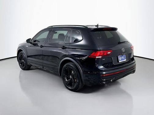 2023 Volkswagen Tiguan 2.0T SE R-Line Black 4MOTION