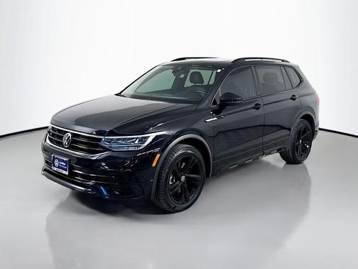 2023 Volkswagen Tiguan 2.0T SE R-Line Black 4MOTION