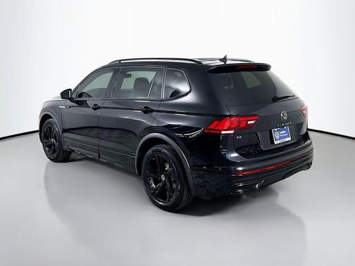 2023 Volkswagen Tiguan 2.0T SE R-Line Black 4MOTION